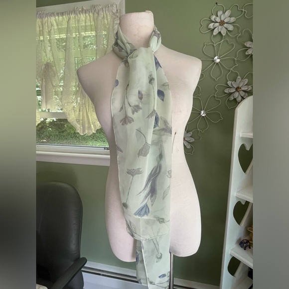 Vintage silk scarf 64x12 green blue and gray - Picture 2 of 2